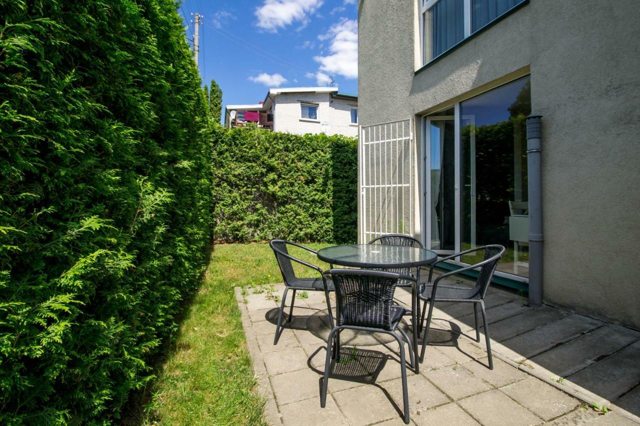 Ferienwohnung Cozy Garden Free Parking Wilna Exterior foto